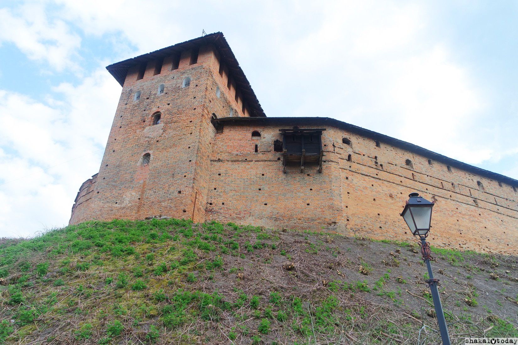 lutsk-castle-shakal-today-0013.jpg